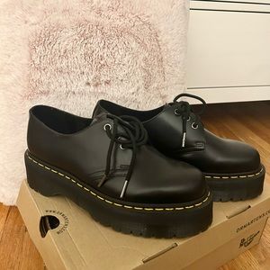 dr martens platforms leather shoes